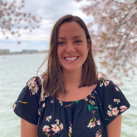 Meet your Posher, Bridget - Picture 1 of 1